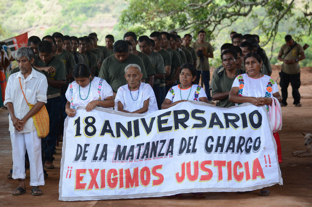 lo-viudas-Charco-misa-matanza-001