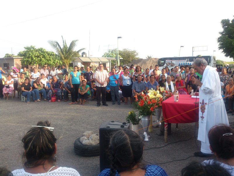 lona en barricada