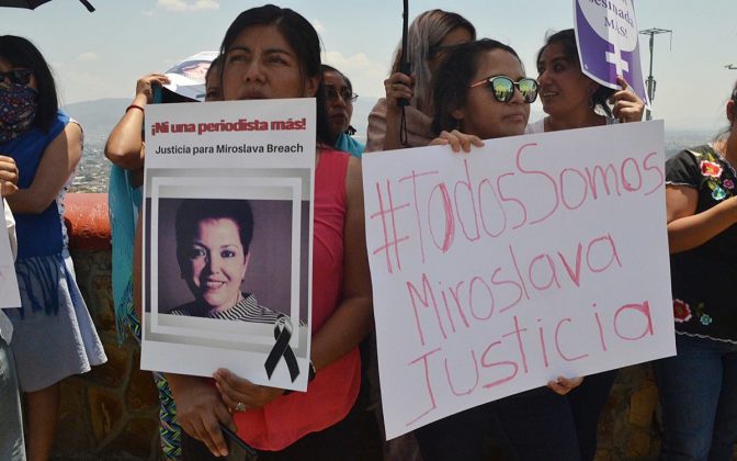 280317-PERIODISTAS-EXIGEN-JUSTICIA-Y-RESPETO-A-LIBERTAD-DE-EXPRESION-BEH-3-672x420