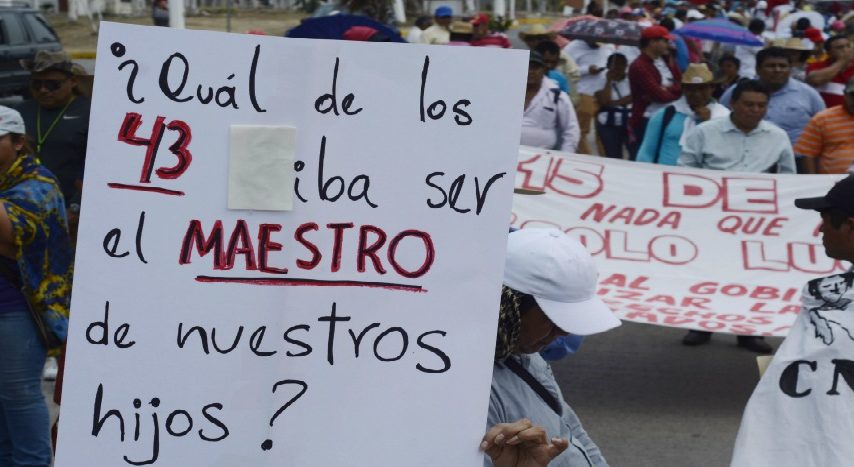 Guerrero Marcha Dia Maestro-3-854x467