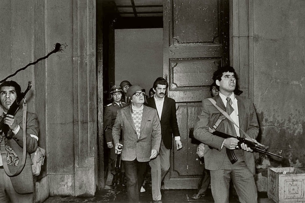 Salvador Allende el dia del atentando Foto Especial